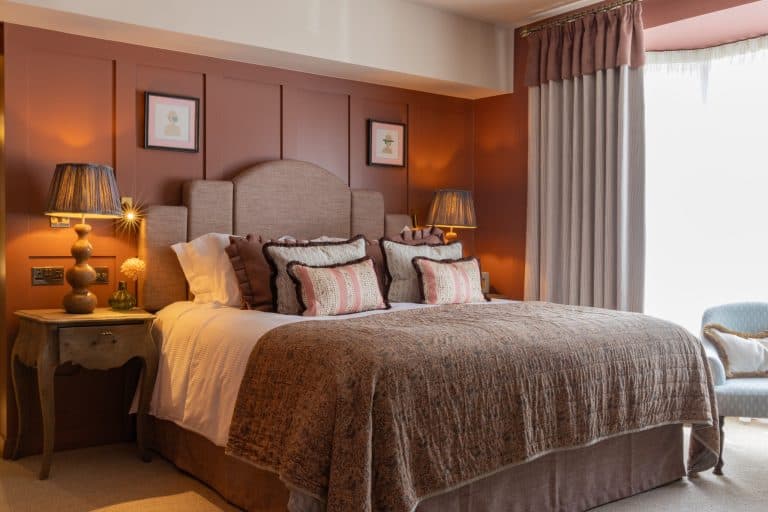 Cover Image for Fancy room