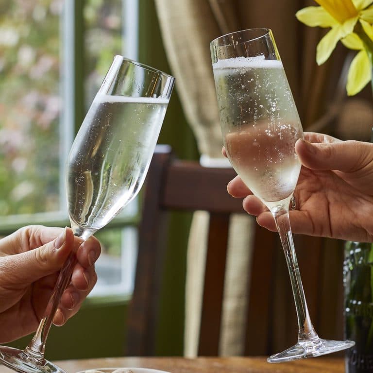 Cover Image for Celebrate National Prosecco Day at The George & Dragon